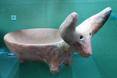 tripillia ceramic bull